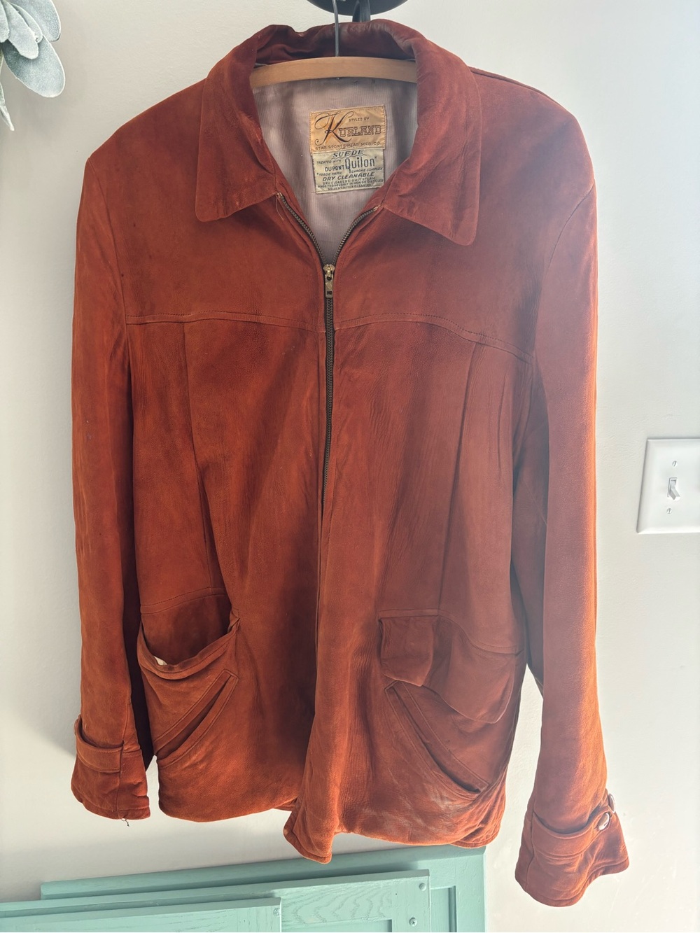 Kurland star sportswear mfg. 1950/60s Rust Suede Zip Jacket measurements